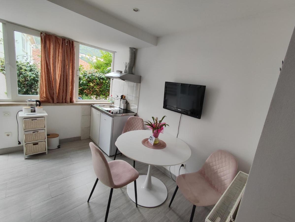 Zoric Apartments & Rooms 2 Дубровник Экстерьер фото