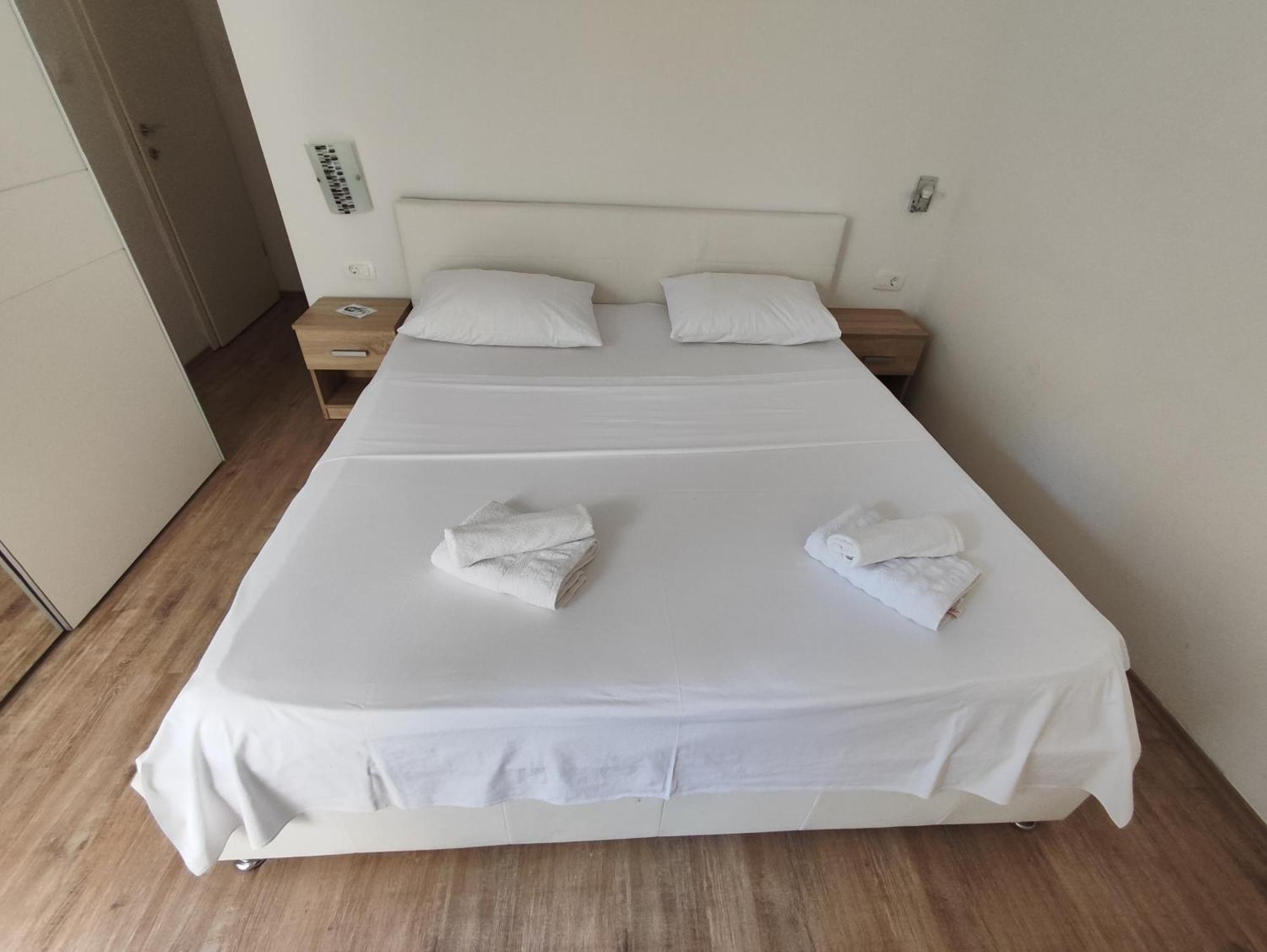 Zoric Apartments & Rooms 2 Дубровник Экстерьер фото